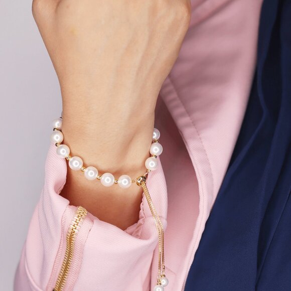 Stylish Stainless Steel Bracelet with Pearls - Unique Fashion Piece - Picture 4 of 5